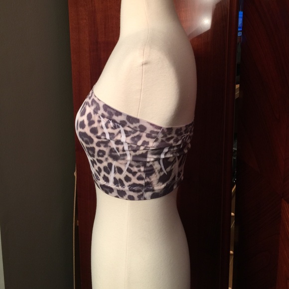 Leopard Print Bandeau Top - Picture 2 of 5